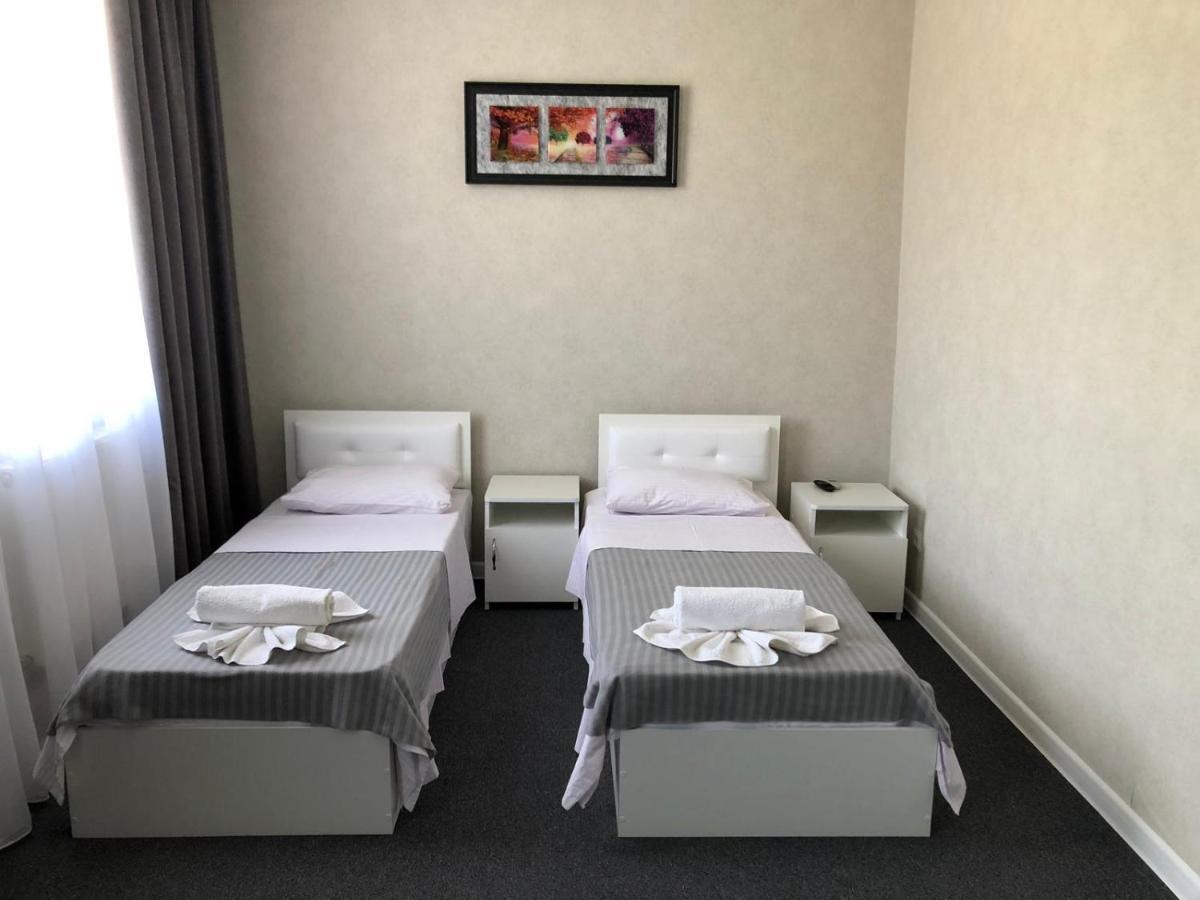 Comrat Medelean Hotel מראה חיצוני תמונה
